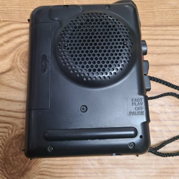 Panasonic Cassette player with built in speakers (AS IS) - Picture 3 of 8